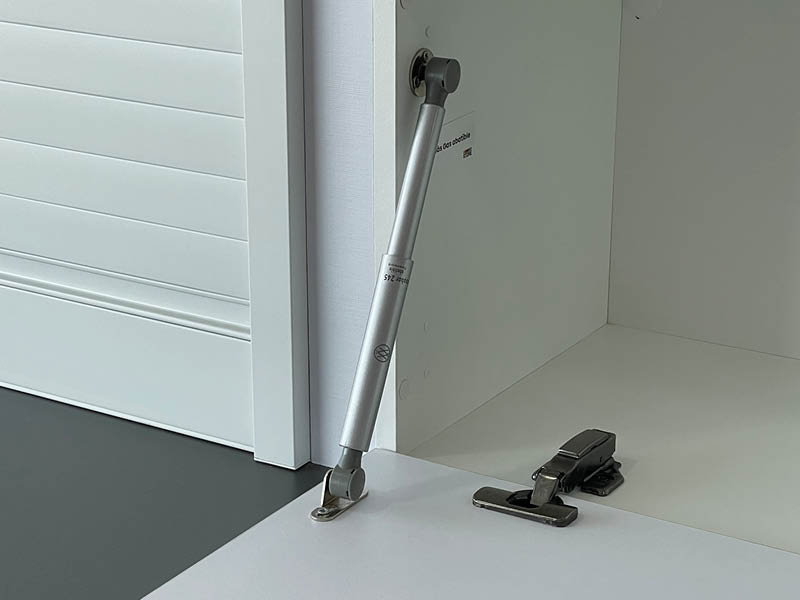 Compas Kautat autoelevable